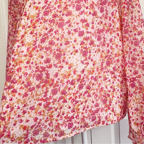J. Crew Pink Floral Dainty Ruffle V-Neck Long Sleeve Blouse Medium - Picture 10 of 16